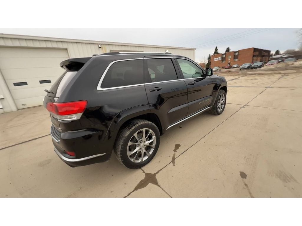 2020 Jeep Grand Cherokee Summit