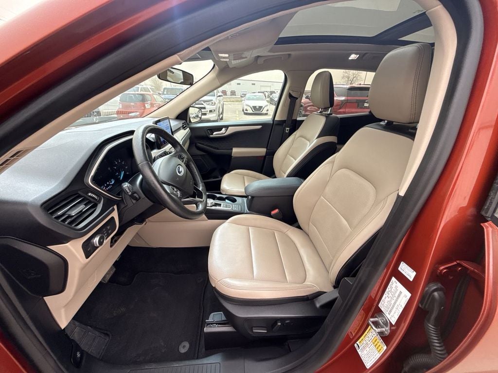 2020 Ford Escape SEL