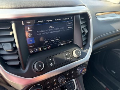 2022 GMC Acadia SLE