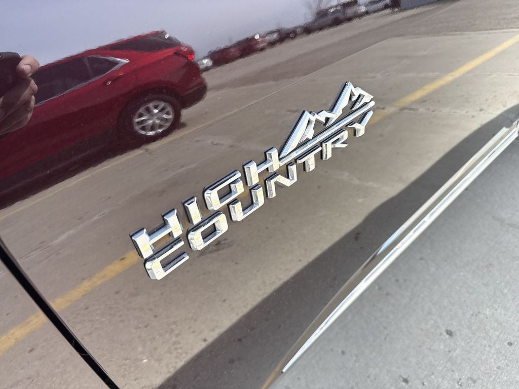 2023 Chevrolet Traverse High Country