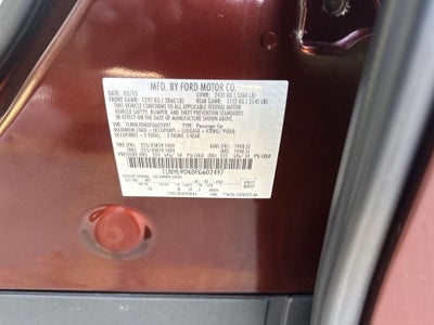 2015 Lincoln MKS Base