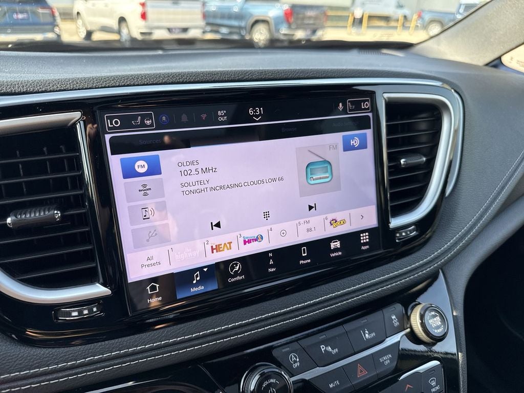 2025 Chrysler Pacifica Limited