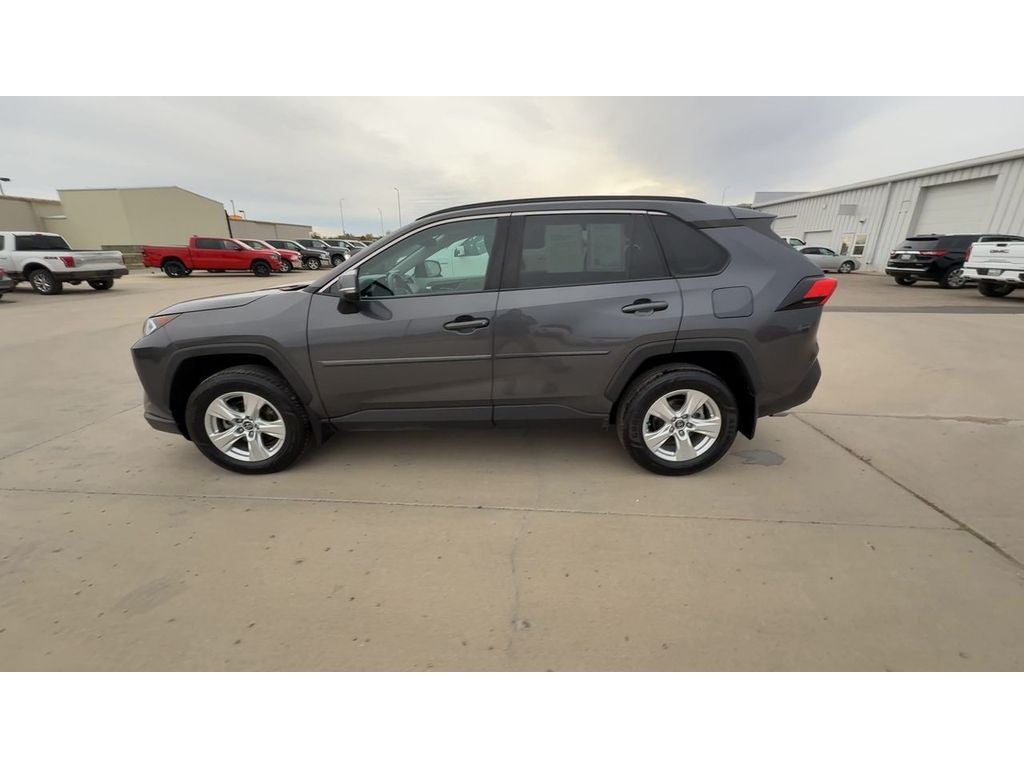 2020 Toyota RAV4 XLE