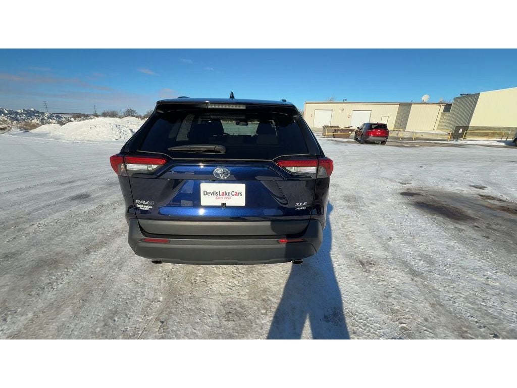 2024 Toyota RAV4 XLE