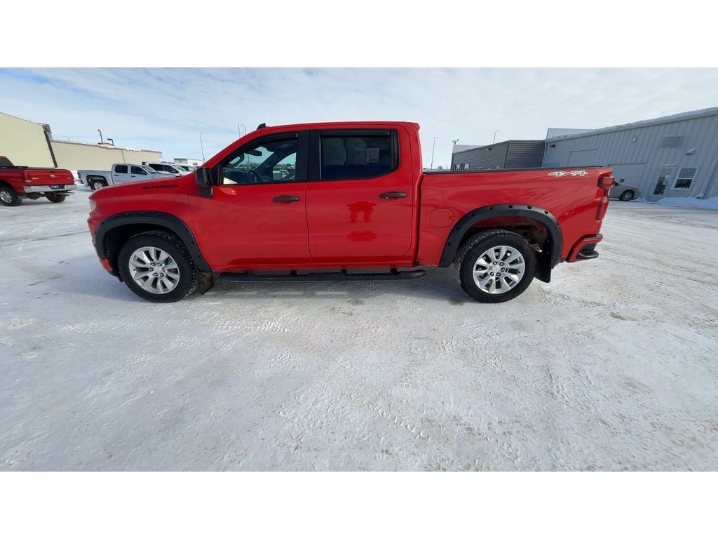2021 Chevrolet Silverado Custom