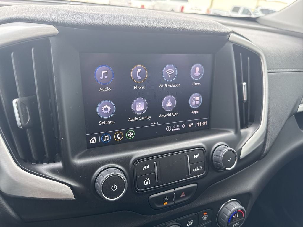 2024 GMC Terrain SLT