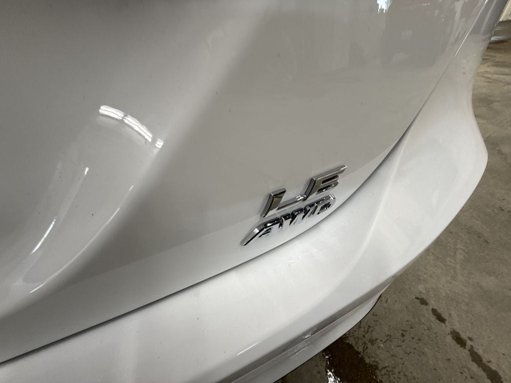 2022 Toyota Camry LE