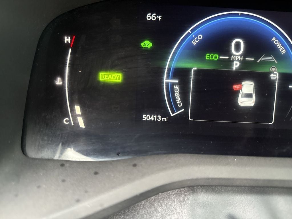 2025 Toyota Camry Hybrid LE