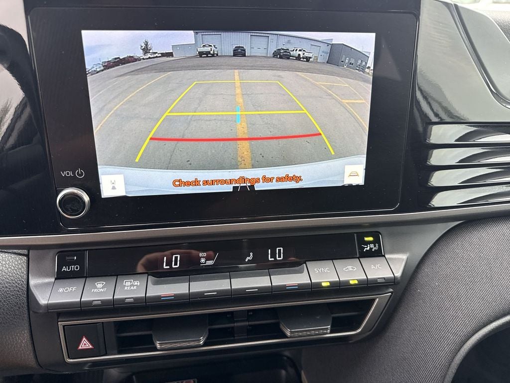 2025 Toyota Camry Hybrid LE
