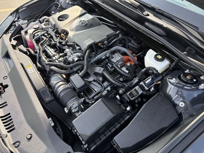 2025 Toyota Camry Hybrid LE