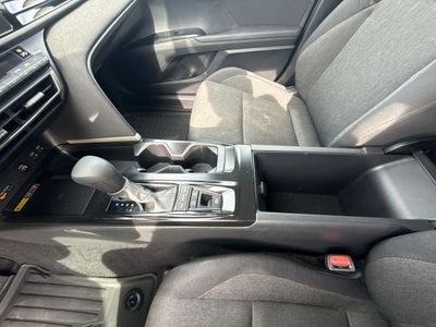 2025 Toyota Camry Hybrid LE