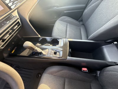 2025 Toyota Camry Hybrid LE