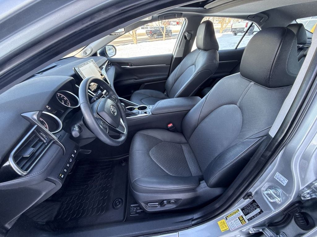 2023 Toyota Camry Hybrid Hybrid XLE