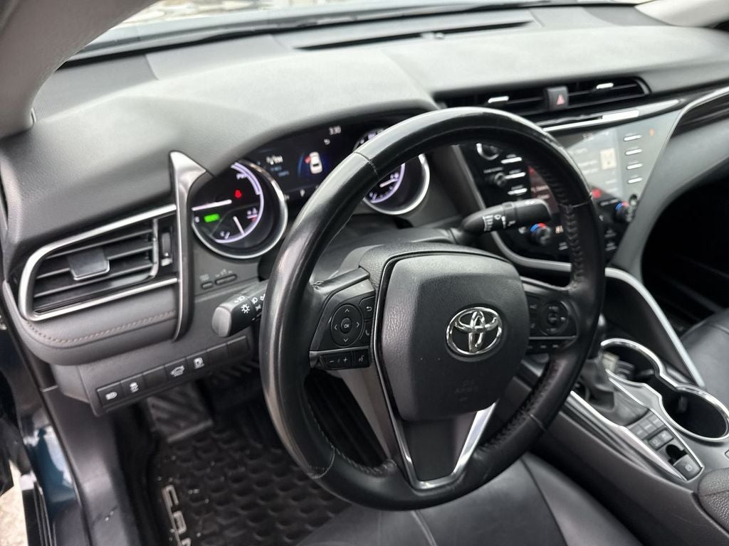 2020 Toyota Camry Hybrid Hybrid XLE