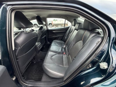 2020 Toyota Camry Hybrid Hybrid XLE