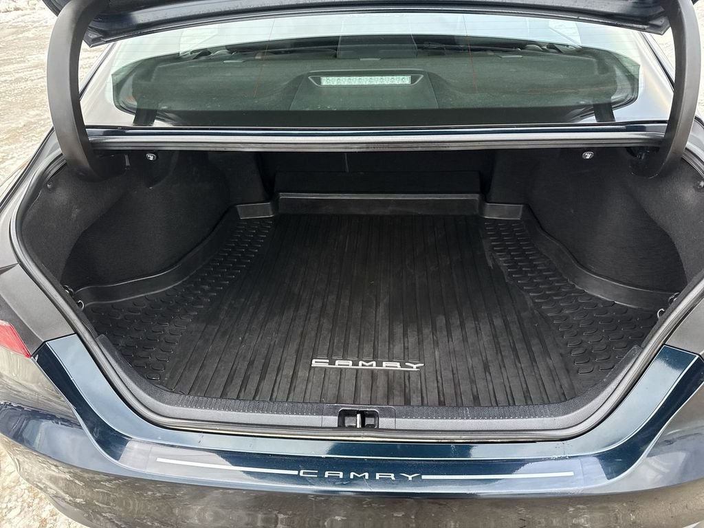 2020 Toyota Camry Hybrid Hybrid XLE