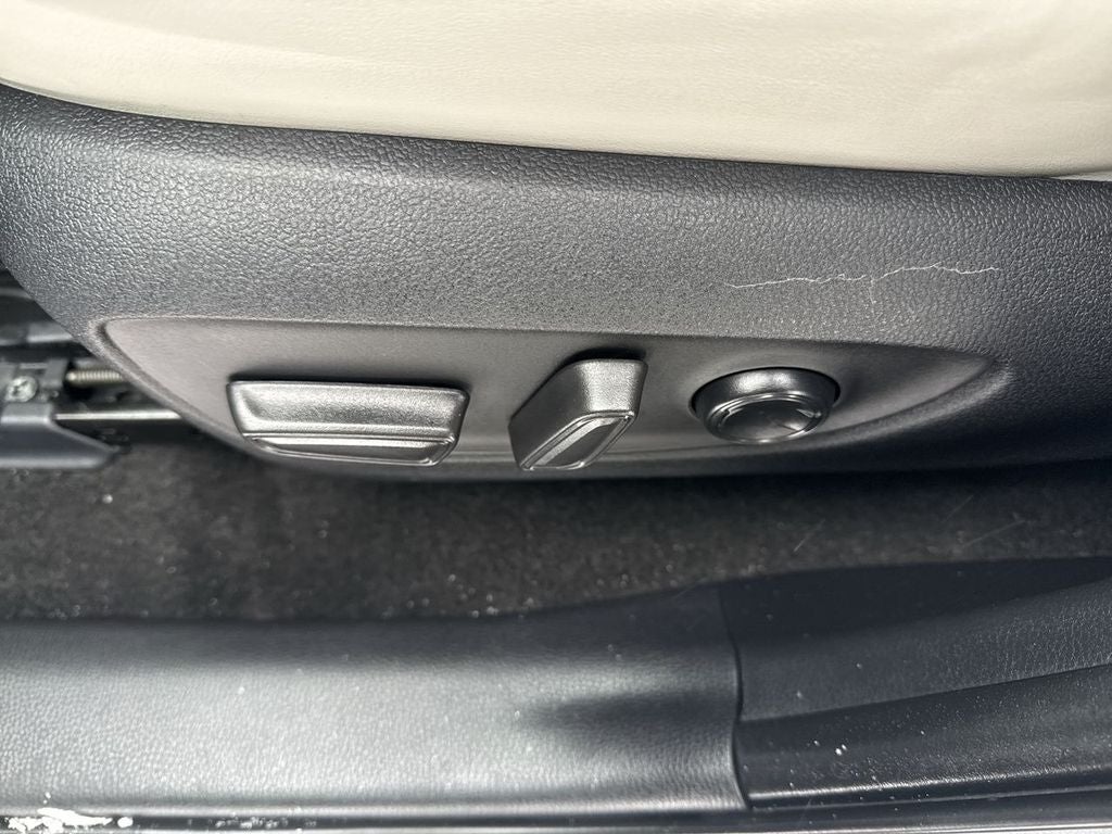 2023 Toyota RAV4 Hybrid Hybrid XLE Premium