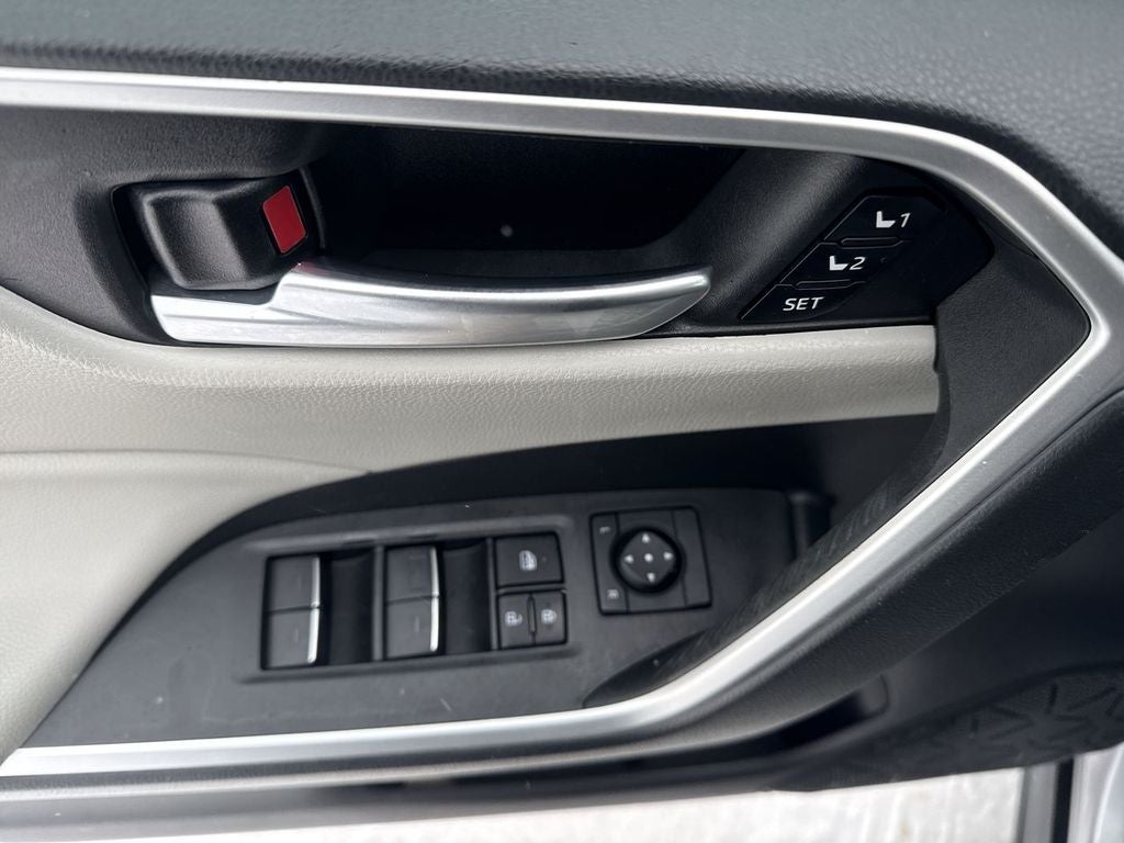 2023 Toyota RAV4 Hybrid Hybrid XLE Premium