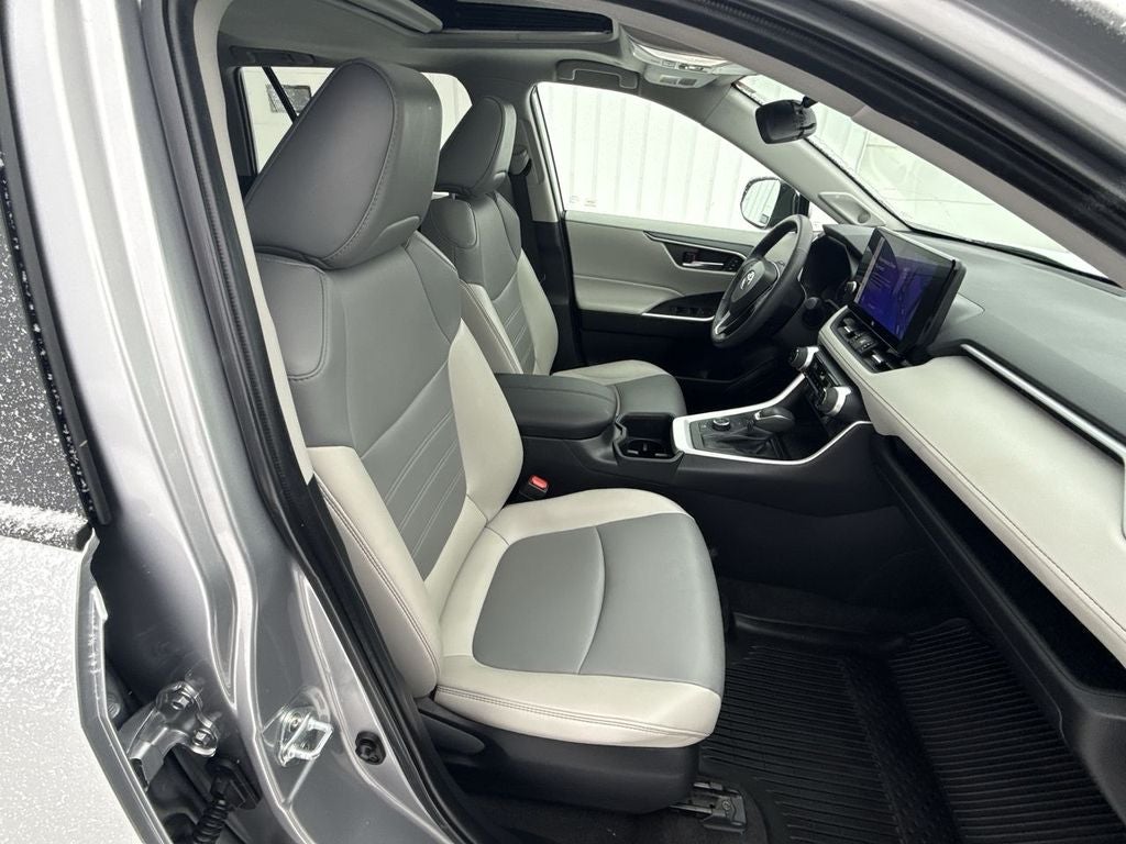 2023 Toyota RAV4 Hybrid Hybrid XLE Premium