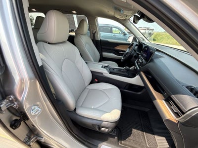 2024 Toyota Grand Highlander Limited