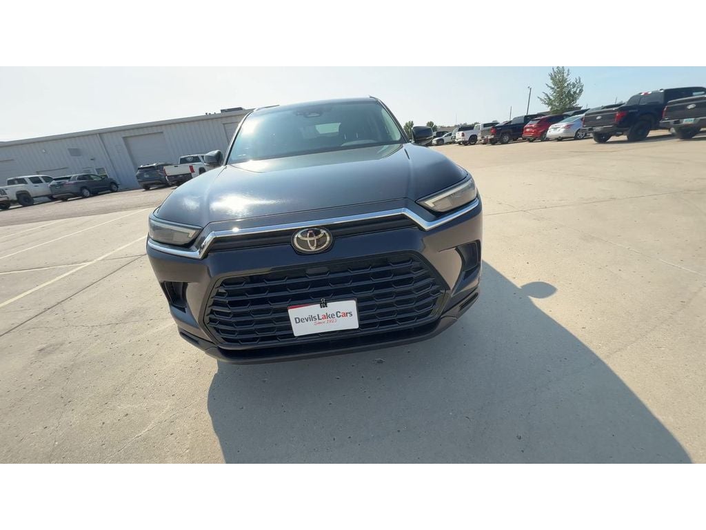 2025 Toyota Grand Highlander XLE