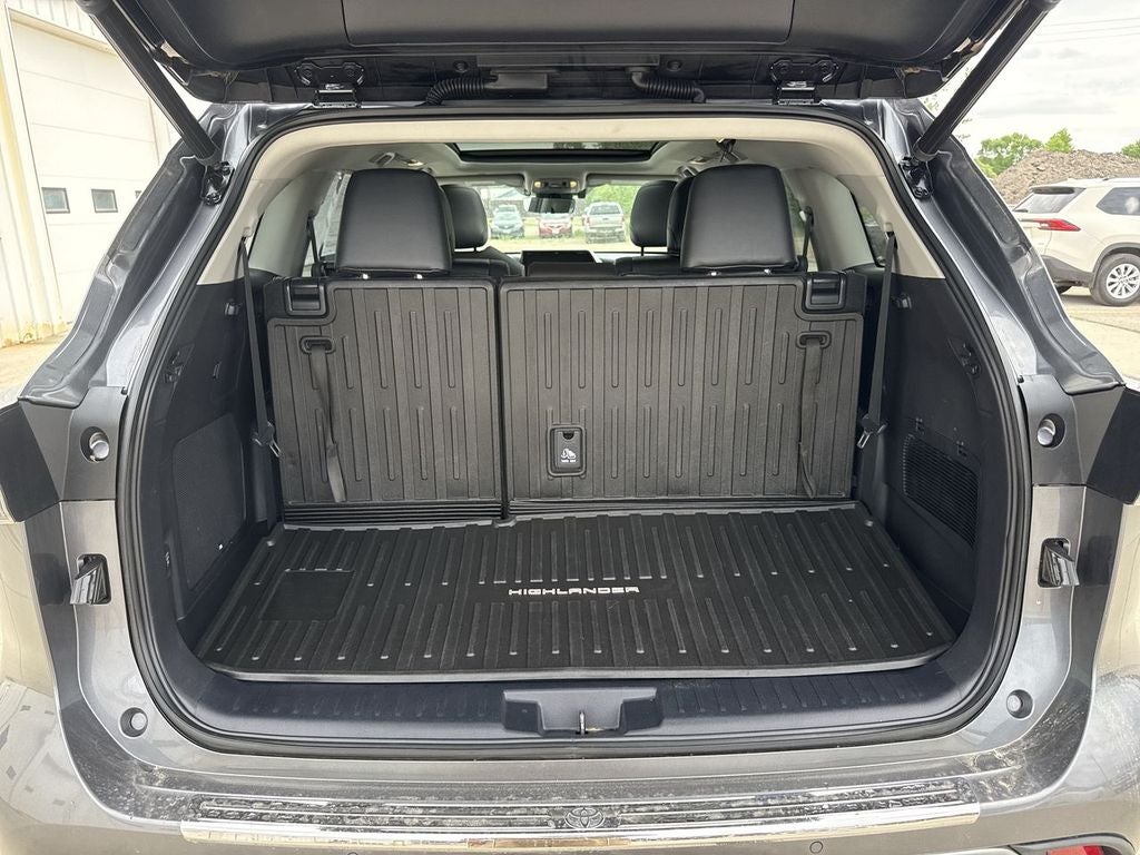 2021 Toyota Highlander Hybrid Hybrid Platinum