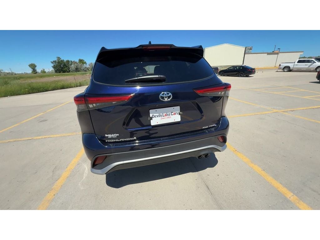 2023 Toyota Highlander XSE