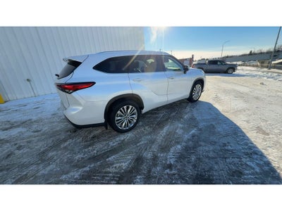 2023 Toyota Highlander Platinum