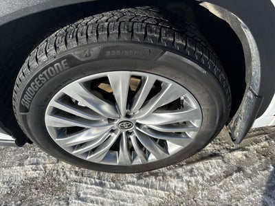 2023 Toyota Highlander Platinum