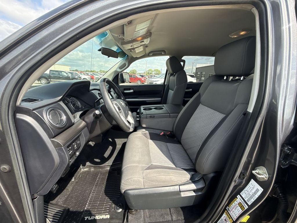 2017 Toyota Tundra SR5