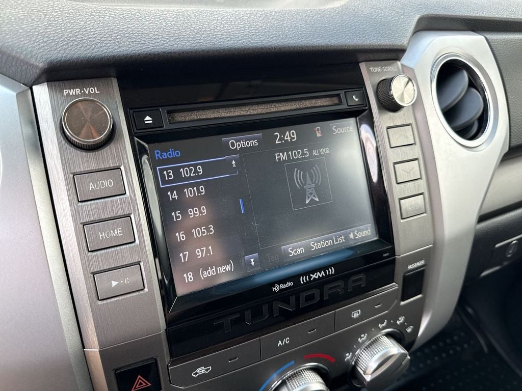 2017 Toyota Tundra SR5