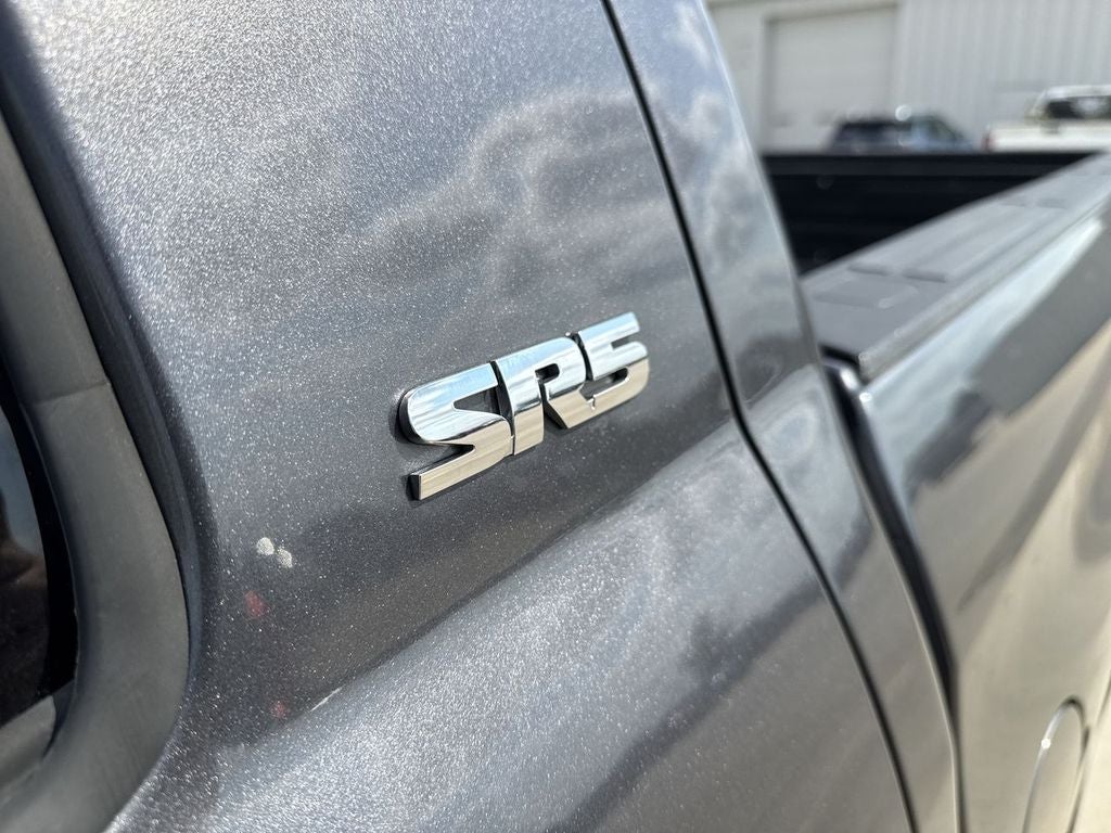 2017 Toyota Tundra SR5