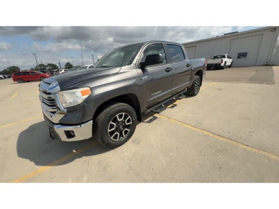 2017 Toyota Tundra SR5