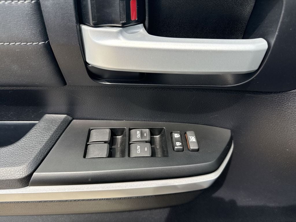 2016 Toyota Tundra LTD