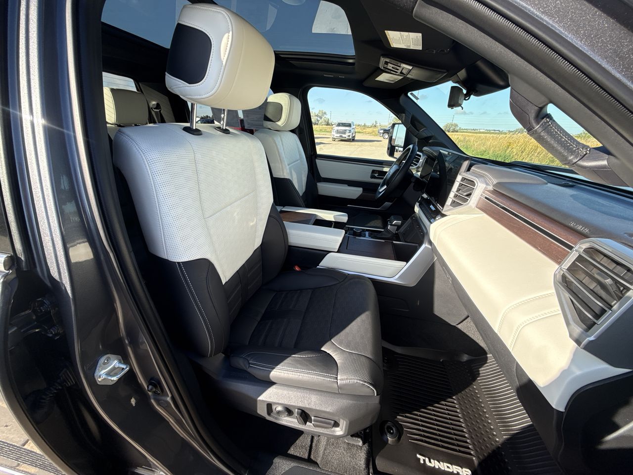2023 Toyota Tundra Hybrid Capstone Hybrid