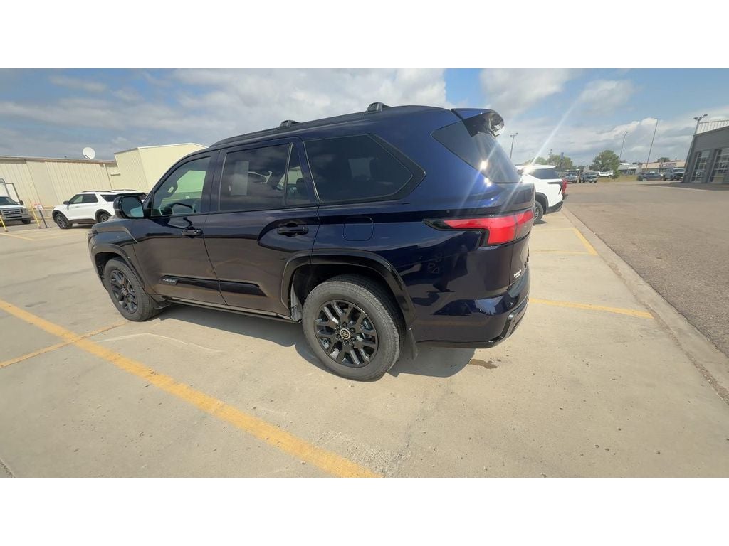 2024 Toyota Sequoia Platinum