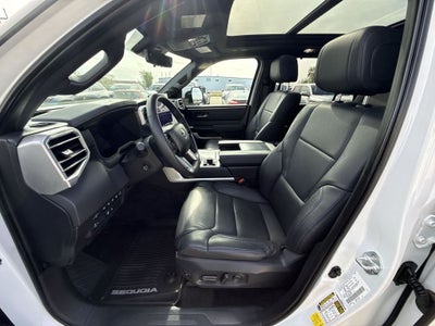 2024 Toyota Sequoia Platinum