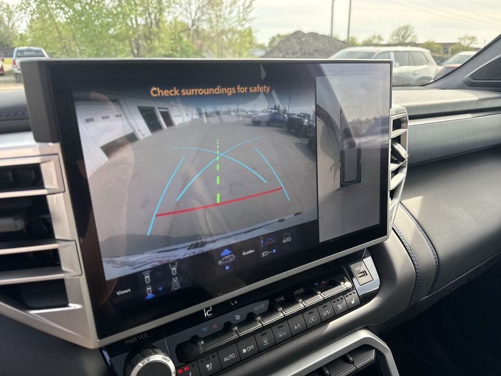 2024 Toyota Sequoia Platinum