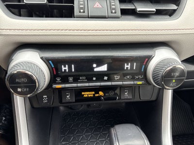 2022 Toyota RAV4 Hybrid XLE Premium