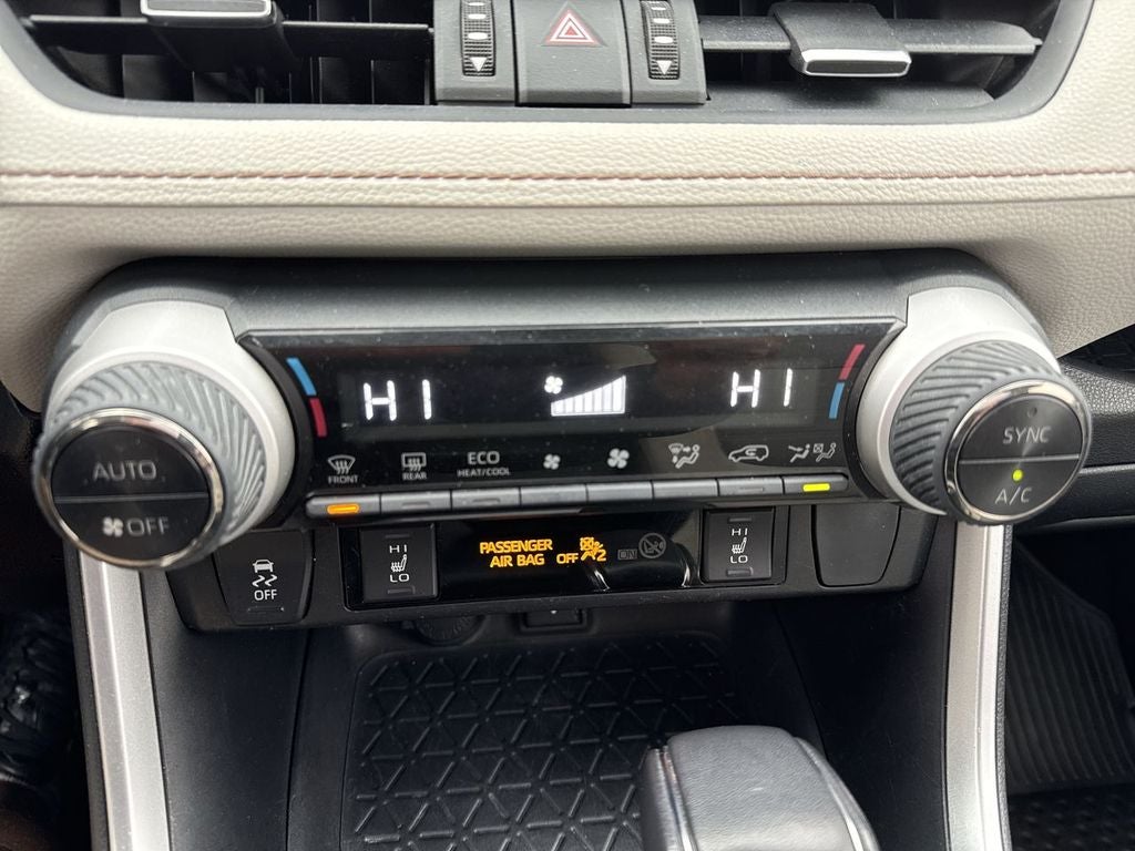 2022 Toyota RAV4 Hybrid XLE Premium