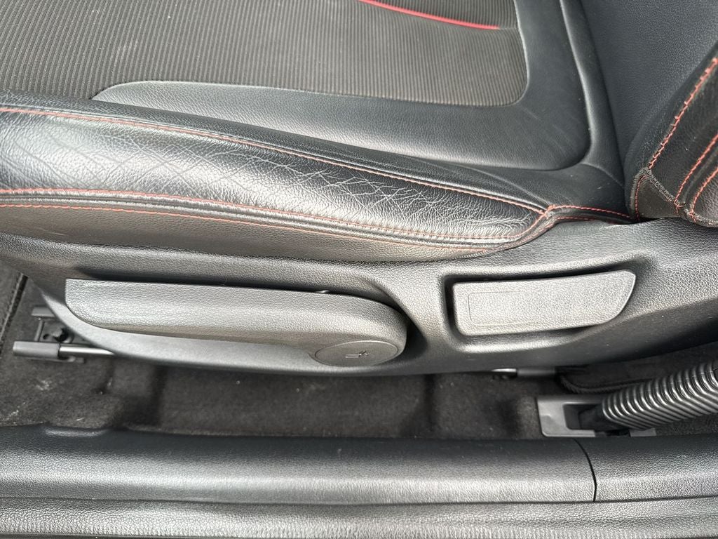 2020 Hyundai Veloster 2.0 Premium