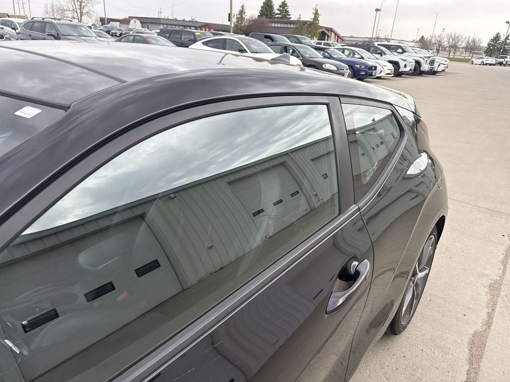 2020 Hyundai Veloster 2.0 Premium