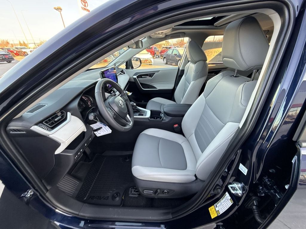 2025 Toyota RAV4 XLE Premium