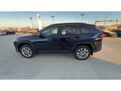 2025 Toyota RAV4 XLE Premium