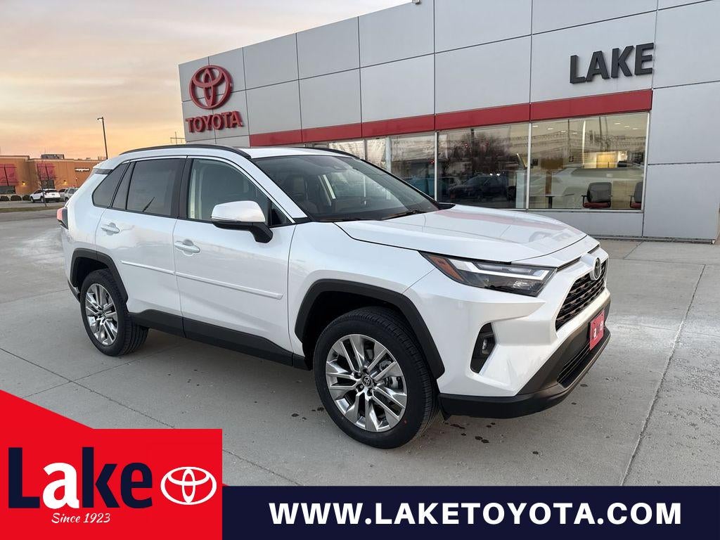 2025 Toyota RAV4 XLE Premium