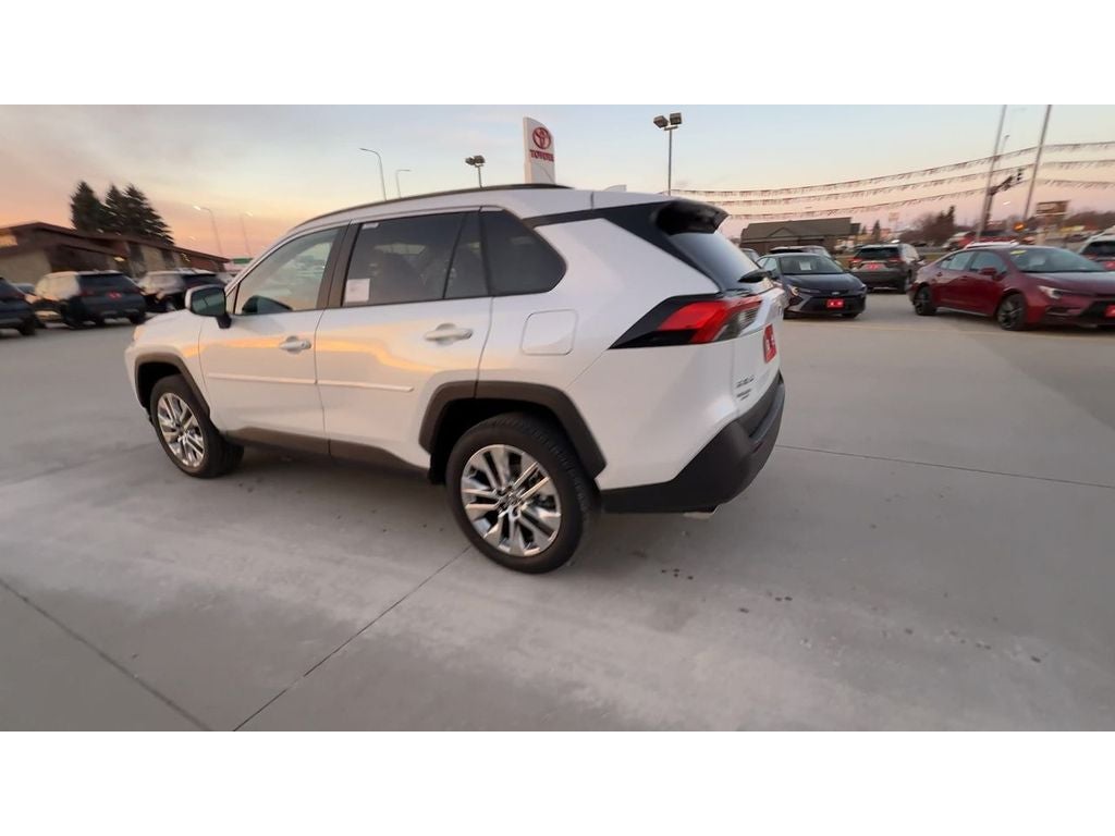 2025 Toyota RAV4 XLE Premium