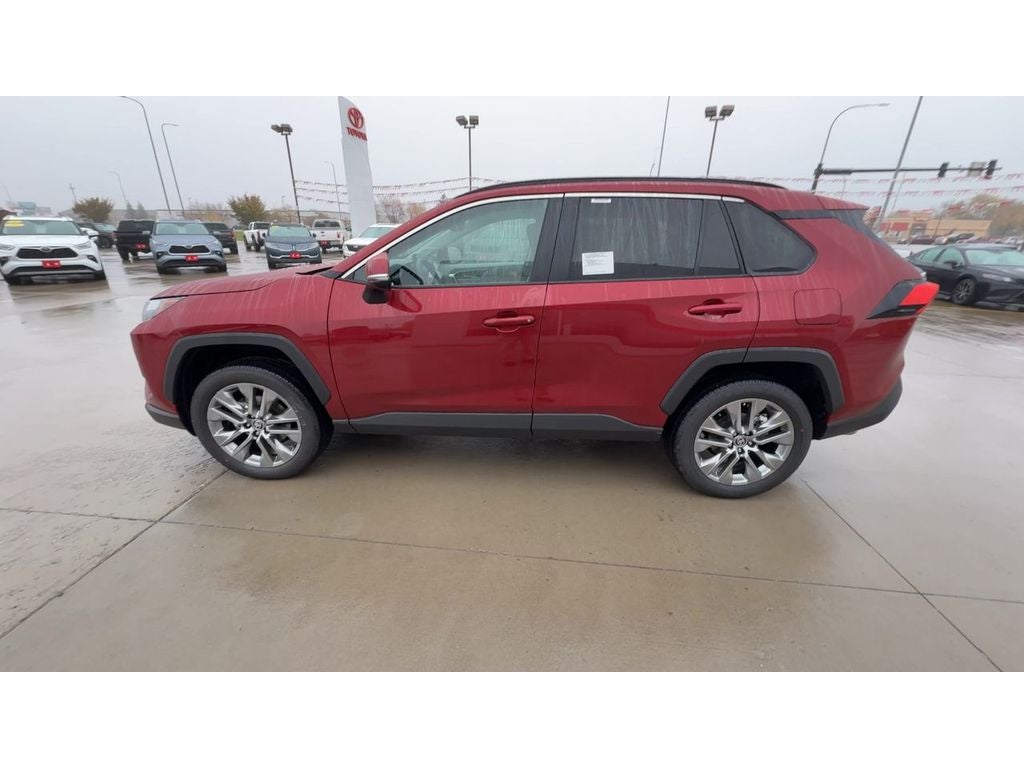 2025 Toyota RAV4 XLE Premium