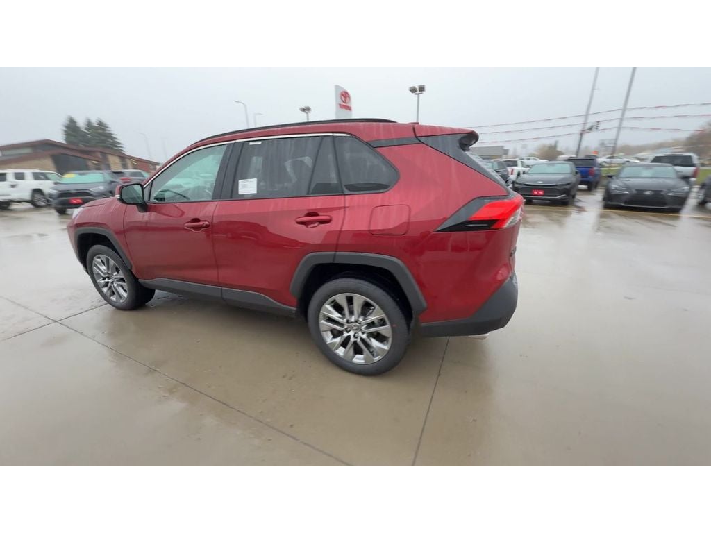 2025 Toyota RAV4 XLE Premium