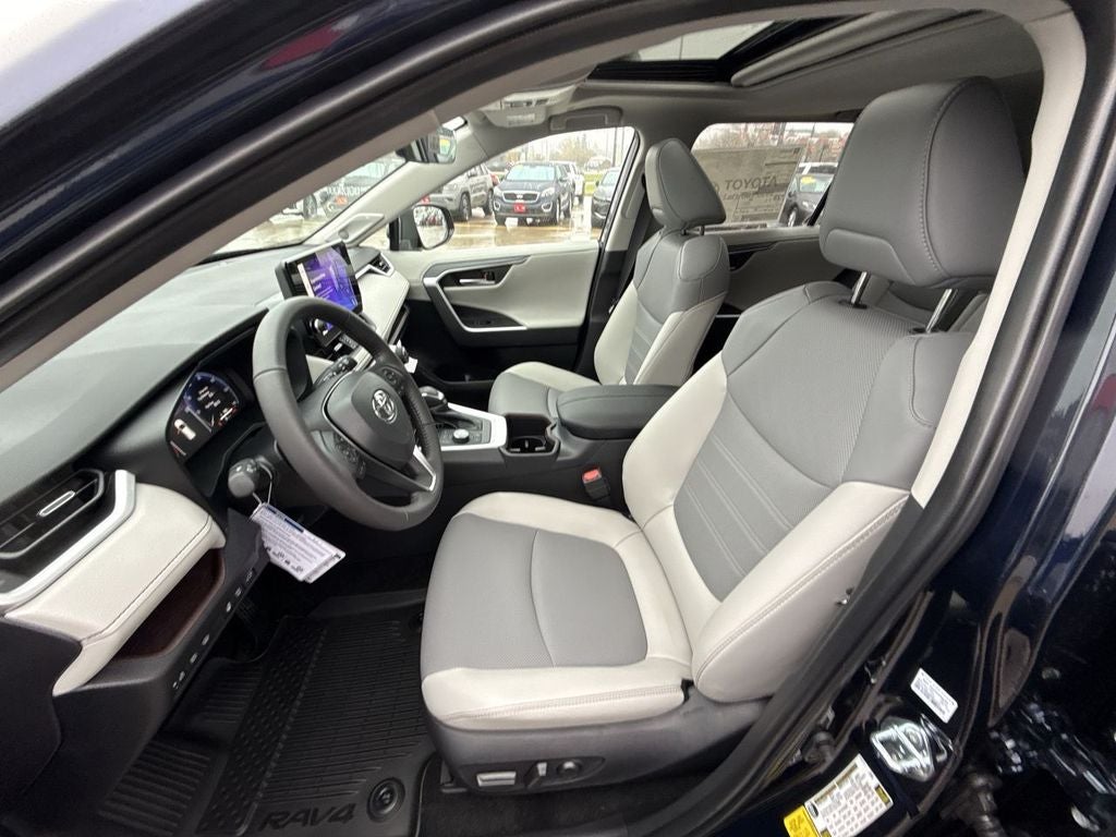 2025 Toyota RAV4 Limited