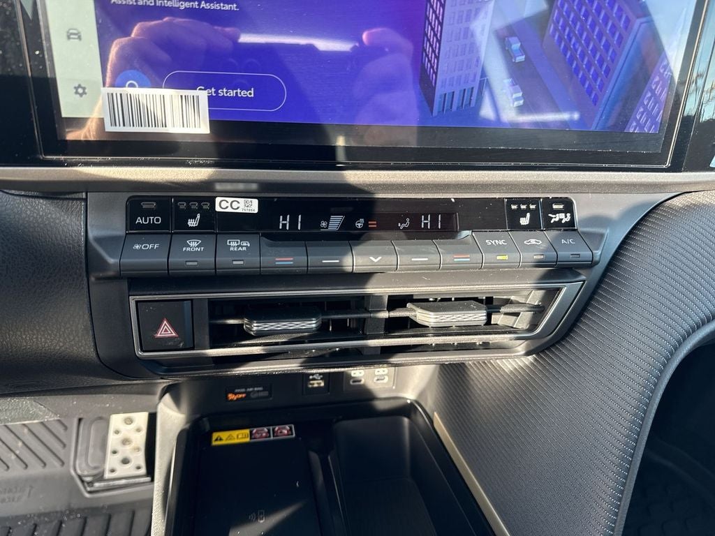 2026 Toyota Camry SE AWD